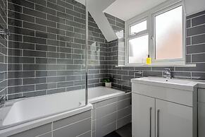 Detached House in Quiet Village - Pets Allowed