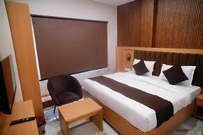 HOTEL DIVINE STAY