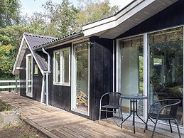 6 Person Holiday Home in Stege