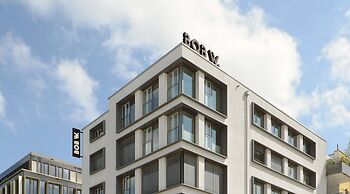 Bob W Munich City West