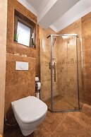 Thaya Rooms