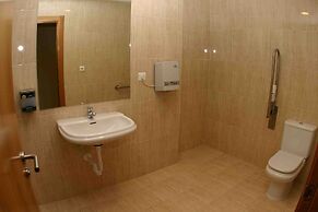 HOTEL PUERTA DE SANTILLANA