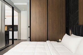 FOS Premium Apartments by halu