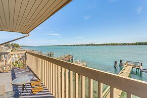 Spacious Riverfront Home w/ Dock in St Clair!