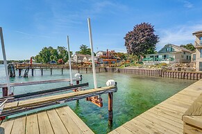 Spacious Riverfront Home w/ Dock in St Clair!