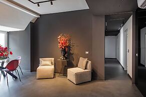 Massimo Foyer 53 by Wonderful Italy
