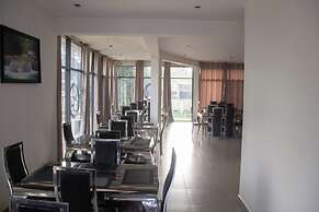 Uranium Continental Hotel