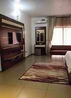 Uranium Continental Hotel