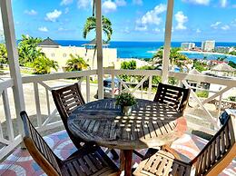 Relaxing Apartment with Ocean View
