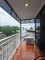 Kamala Beachside