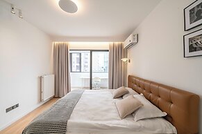 Book and Bed-People's Square
