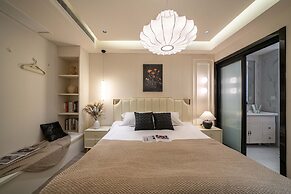Book and Bed-People's Square