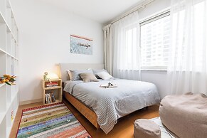 Book and Bed-People's Square
