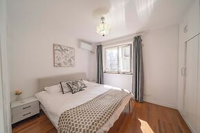 Book and Bed-People's Square