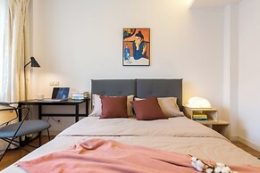 Book and Bed-People's Square