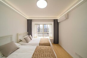 Book and Bed-People's Square