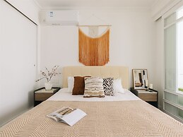 Book and Bed-People's Square