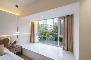 Book and Bed-People's Square