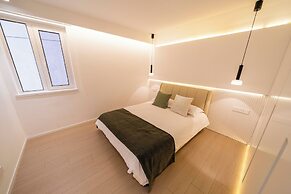 Book and Bed-People's Square