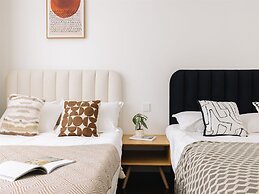 Book and Bed-People's Square