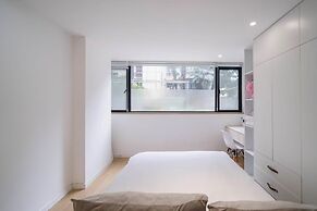Book and Bed-People's Square