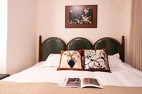 Book and Bed-People's Square