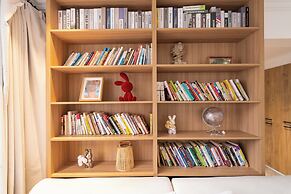 Book and Bed-People's Square