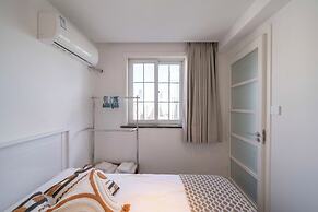 Book and Bed-People's Square