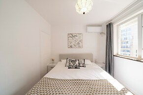 Book and Bed-People's Square