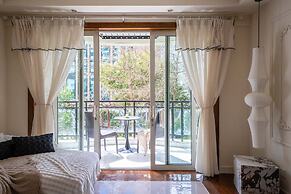 Book and Bed-People's Square