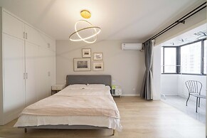 Book and Bed-People's Square