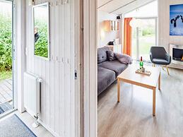 4 Star Holiday Home in Friedrichkoog