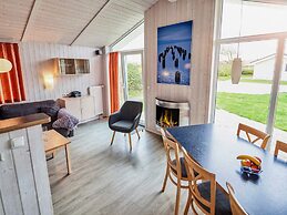 4 Star Holiday Home in Friedrichkoog