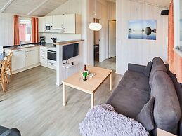 4 Star Holiday Home in Friedrichkoog