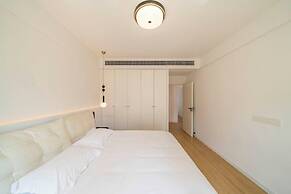 Book and Bed - SML Center