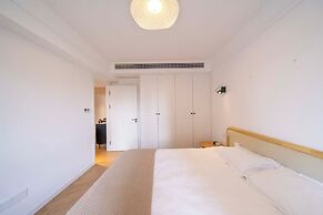 Book and Bed - SML Center