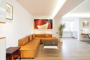 Book and Bed - SML Center