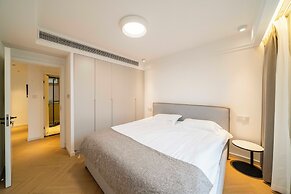 Book and Bed - SML Center