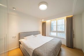 Book and Bed - SML Center