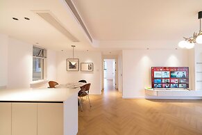 Book and Bed - SML Center