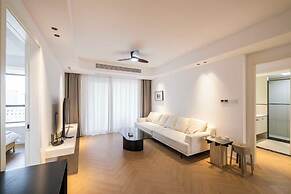 Book and Bed - SML Center