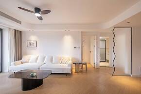 Book and Bed - SML Center
