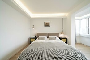 Book and Bed - SML Center