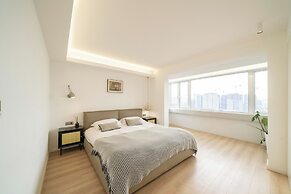 Book and Bed - SML Center