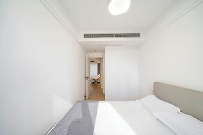 Book and Bed - SML Center