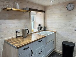 Cozy Seaside Retreat in Peterhead