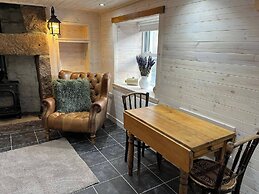 Cozy Seaside Retreat in Peterhead