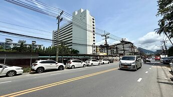 Palace - Spacious 1 Bedroom Condo With Shared Pool
