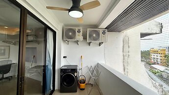 Palace - Spacious 1 Bedroom Condo With Shared Pool