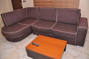 TILT APARTMENT
